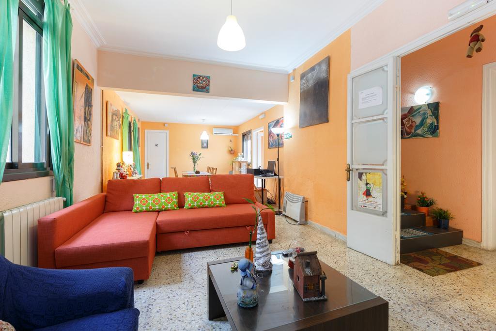 Barcelona Nice & Cozy Residencia De Estudiantes Exterior foto